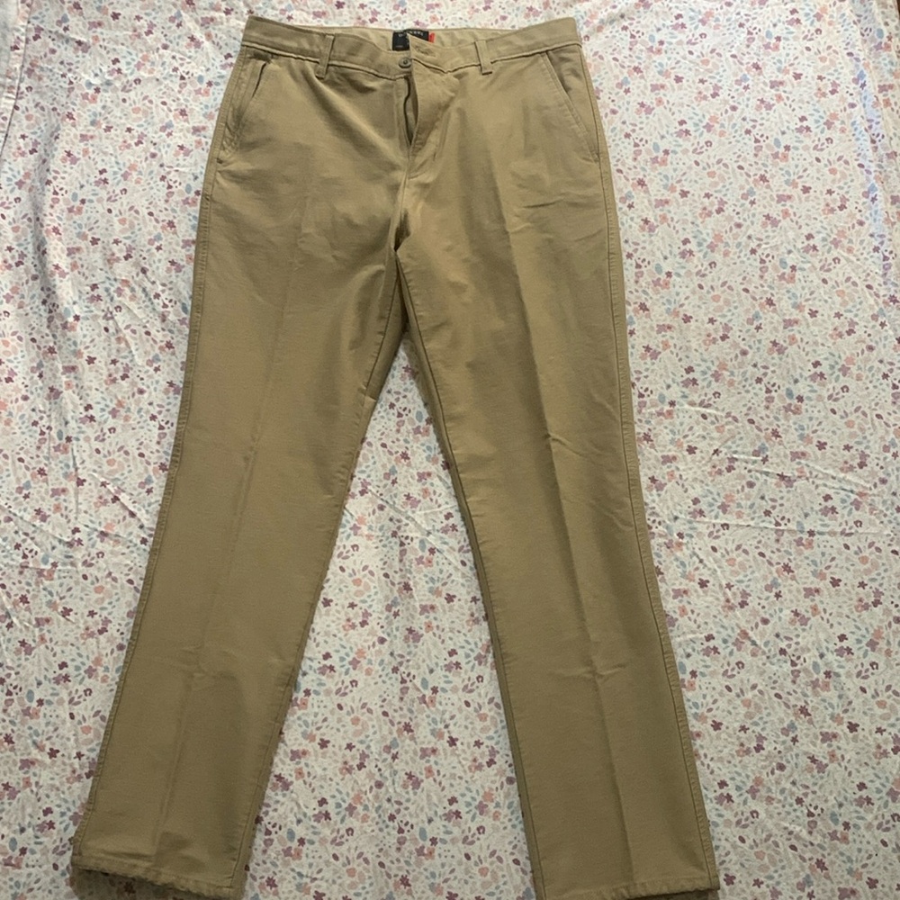 Dockers khaki pants | Slim Smart 350 knit | size 33